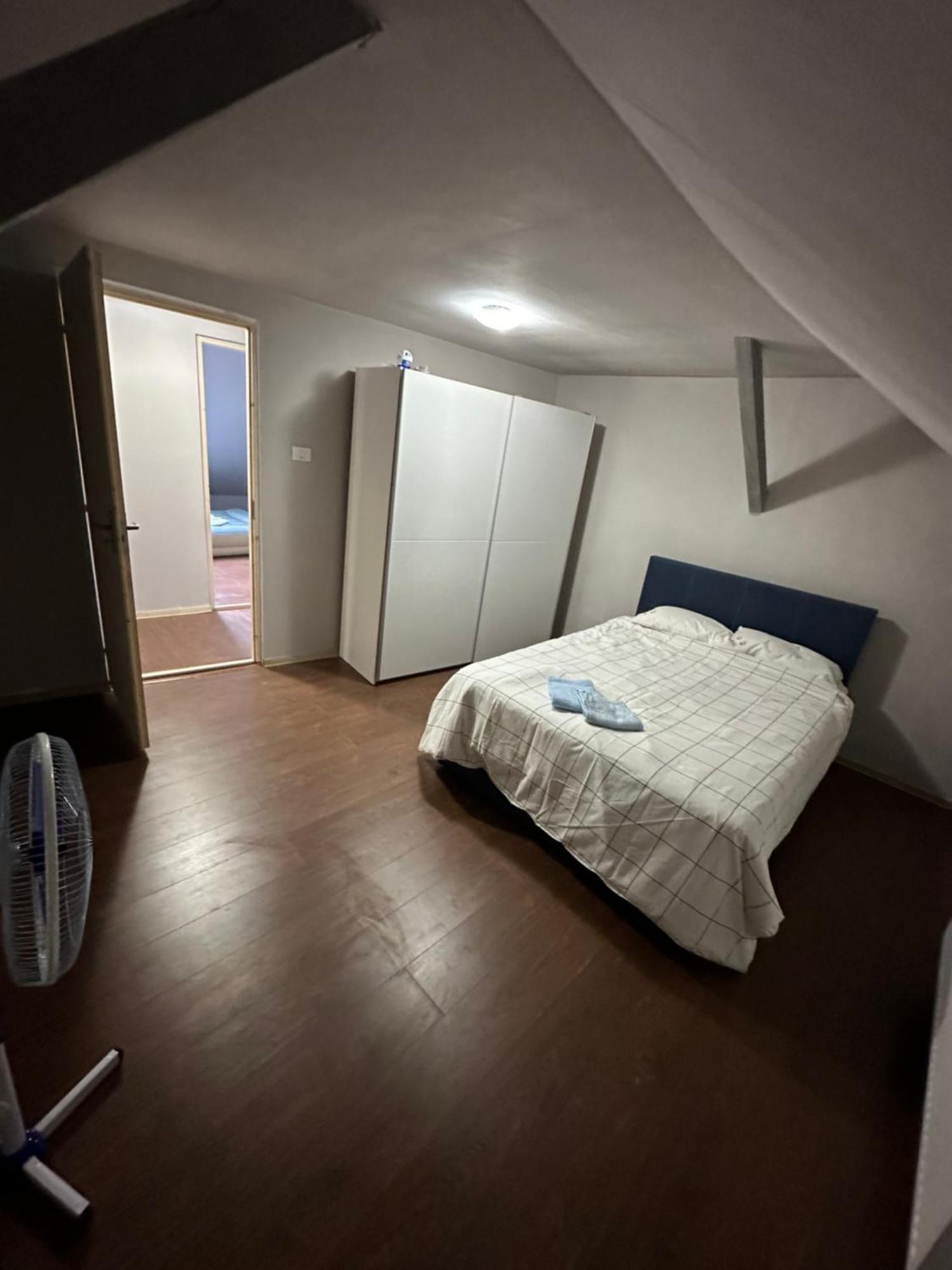 Serbian House Bed & Breakfast ทิมิชัวรา ภายนอก รูปภาพ