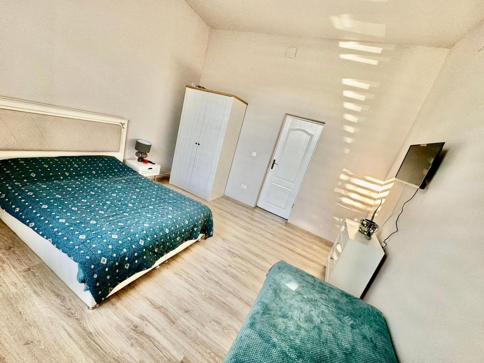 Serbian House Bed & Breakfast ทิมิชัวรา ภายนอก รูปภาพ